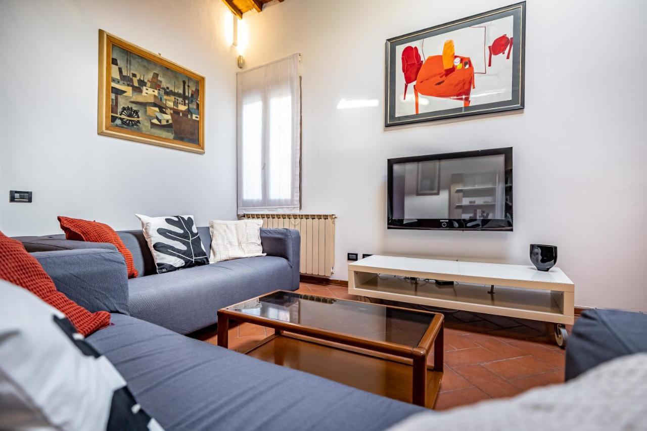Yid Vellutini Apartment Florence Exterior photo