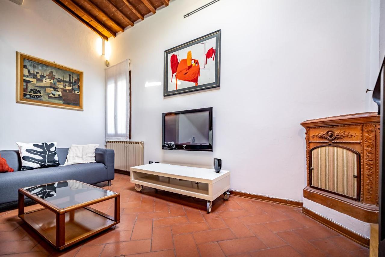 Yid Vellutini Apartment Florence Exterior photo